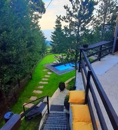 Black Mountain Ground Floor Bed & Breakfast